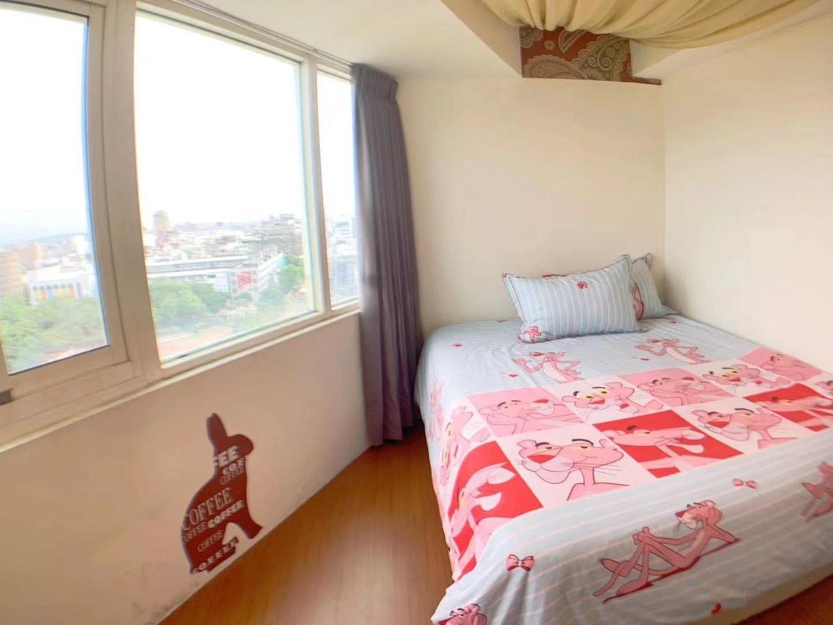Appartement 星霖之家 à Taichung Extérieur photo