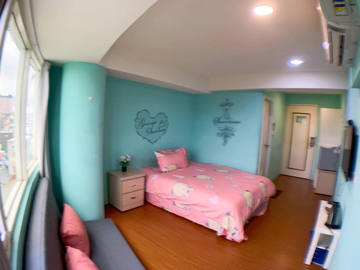 Appartement 星霖之家 à Taichung Extérieur photo